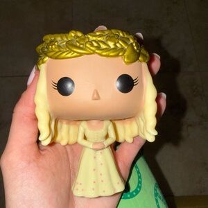 Aurora funko pop rare not sold anymore